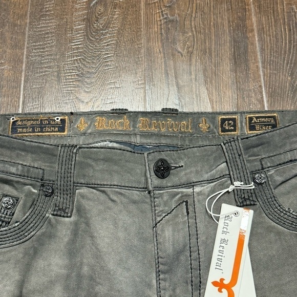 Rock Revival Armory Biker Distressed Men’s Faded Gray Jeans Size 42 - Picture 3 of 14